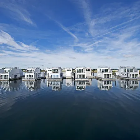 بيت للعطل Schwimmendes Haus Haus Hygge *