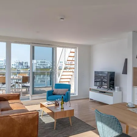 Schwimmendes Haus Haus Hygge * أوبلينتيز